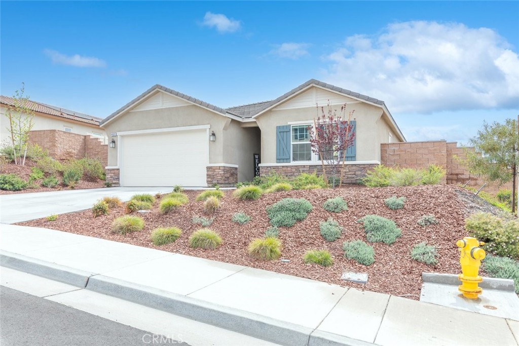 41031 Burnet Street Property Photo 4