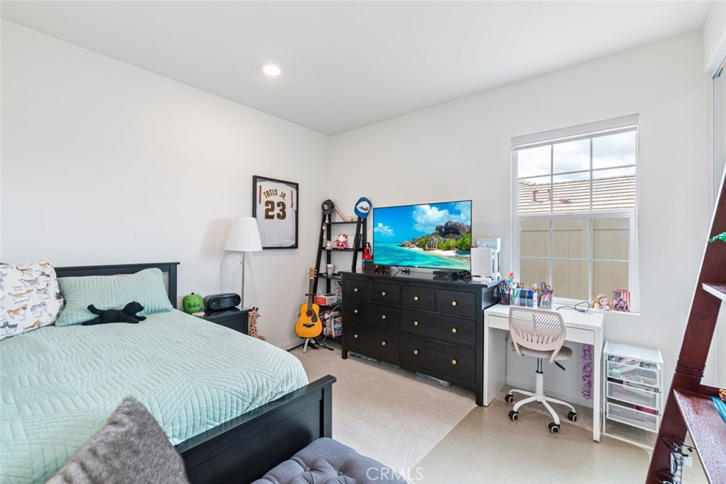 41031 Burnet Street Property Photo 18