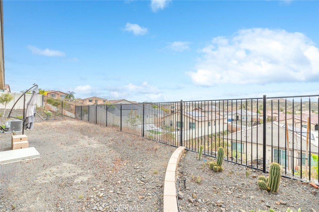 41031 Burnet Street Property Photo 25