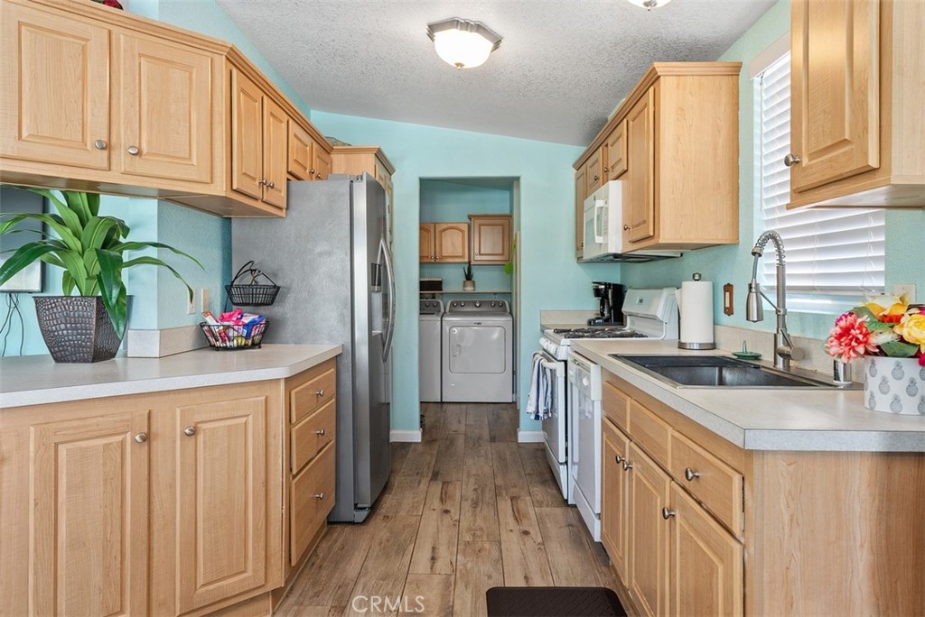 5815 E La Palma E 302 Property Photo 15