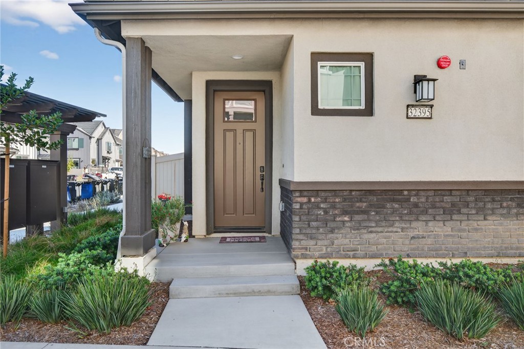 32395 Brunello Way Property Photo 3