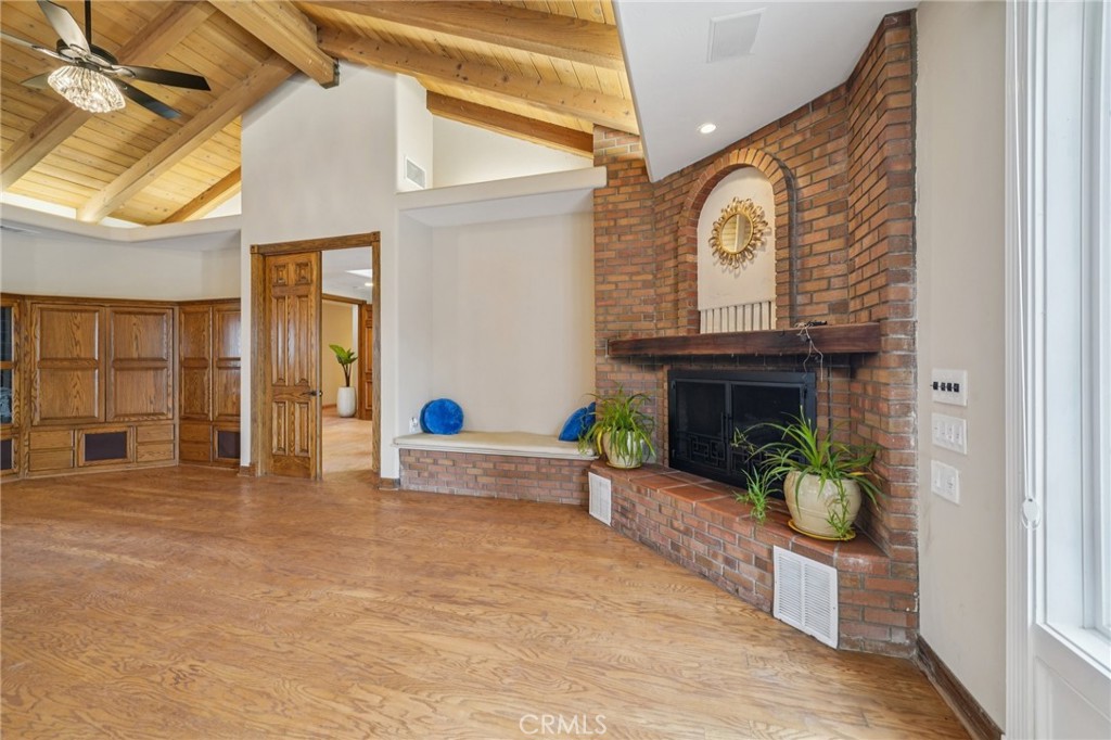 38075 Via Majorca Property Photo 9