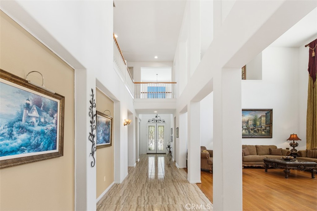 35982 Murano Street Property Photo 3