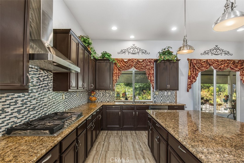 35982 Murano Street Property Photo 13