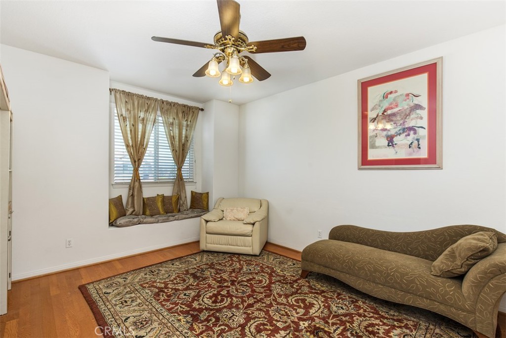 35982 Murano Street Property Photo 22