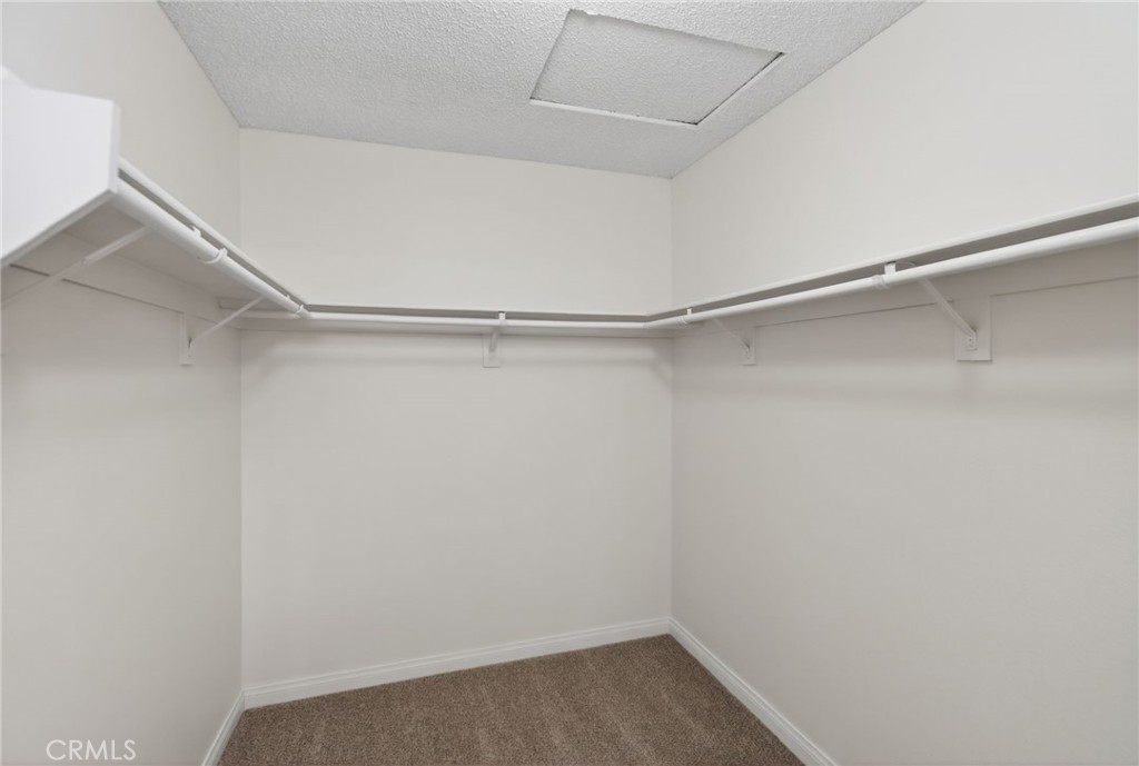 26251 Potomac Property Photo 16