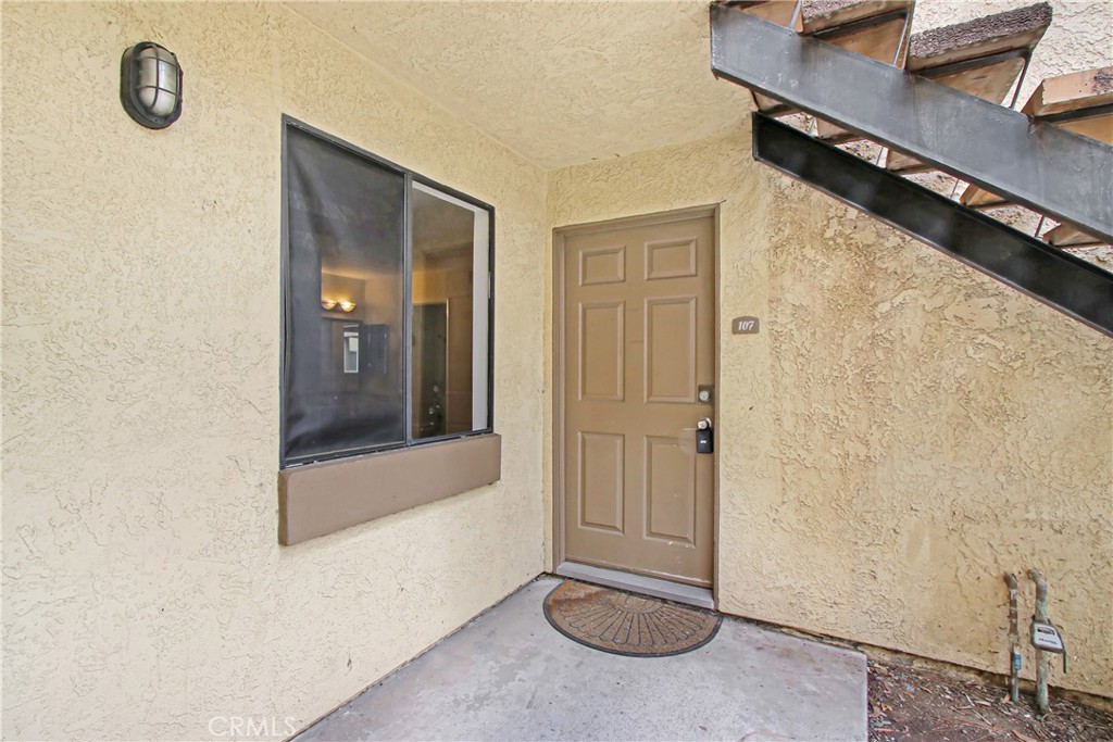 1110 W Blaine 107 Property Photo 5