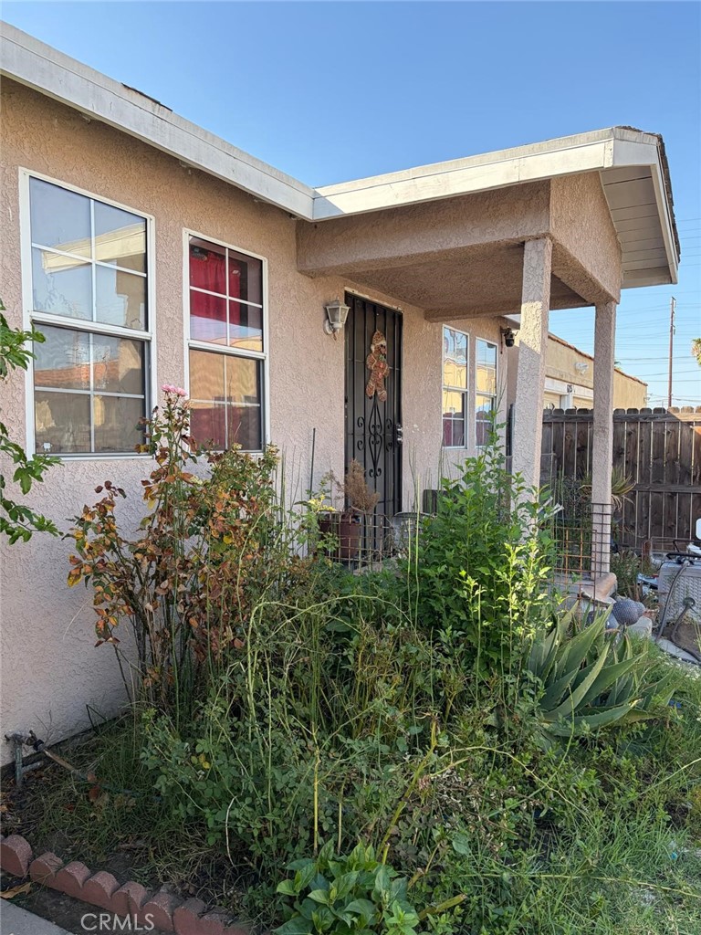 6221 Heliotrope Property Photo 10