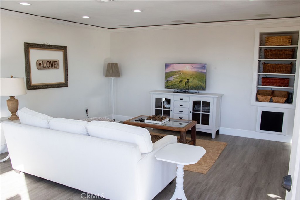 37645 Via De Los Arboles B Property Photo 4