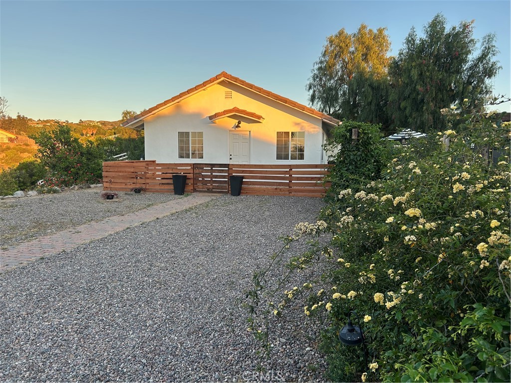 37645 Via De Los Arboles B Property Photo 31