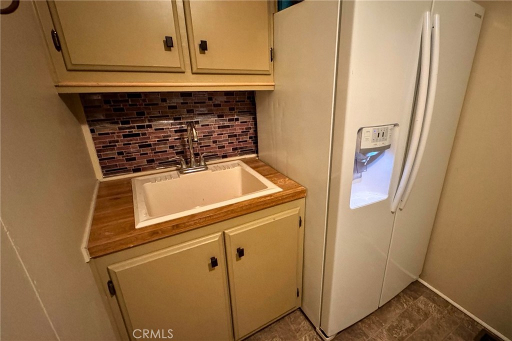 2230 Lake Park 207 Property Photo 12