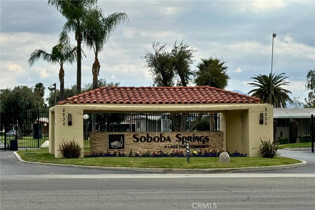 2230 Lake Park 207 Property Photo 22