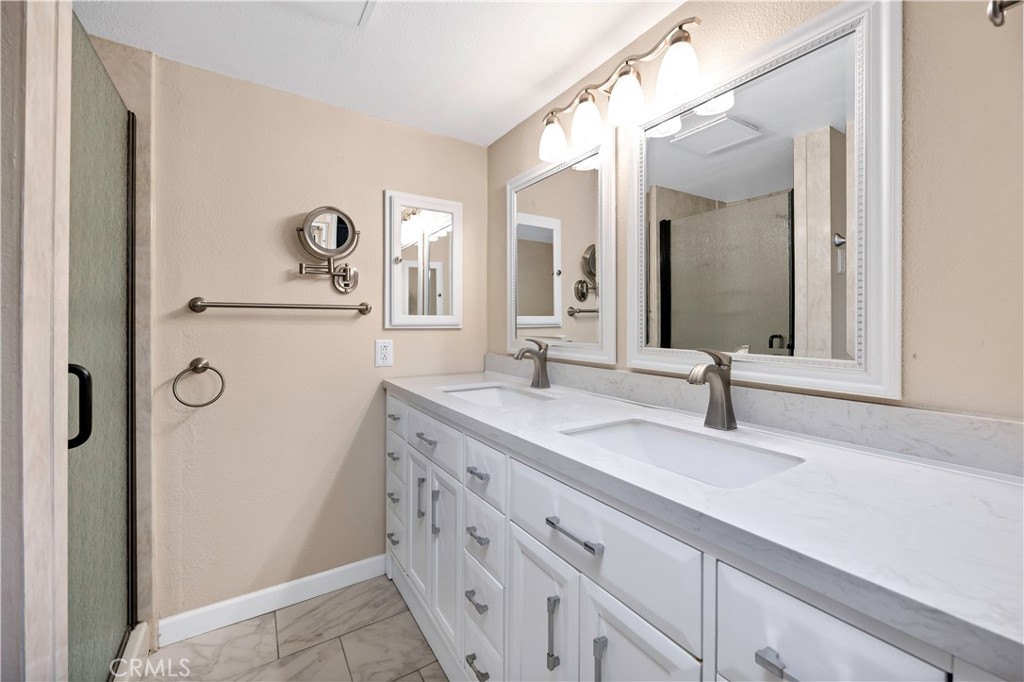 41257 Plumrose Property Photo 12