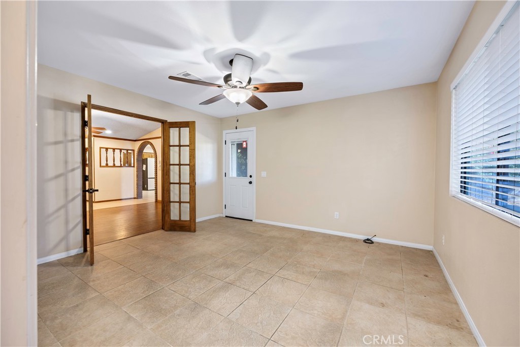 41257 Plumrose Property Photo 25