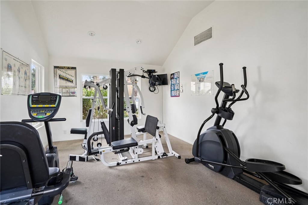 28515 Klondike Property Photo 43