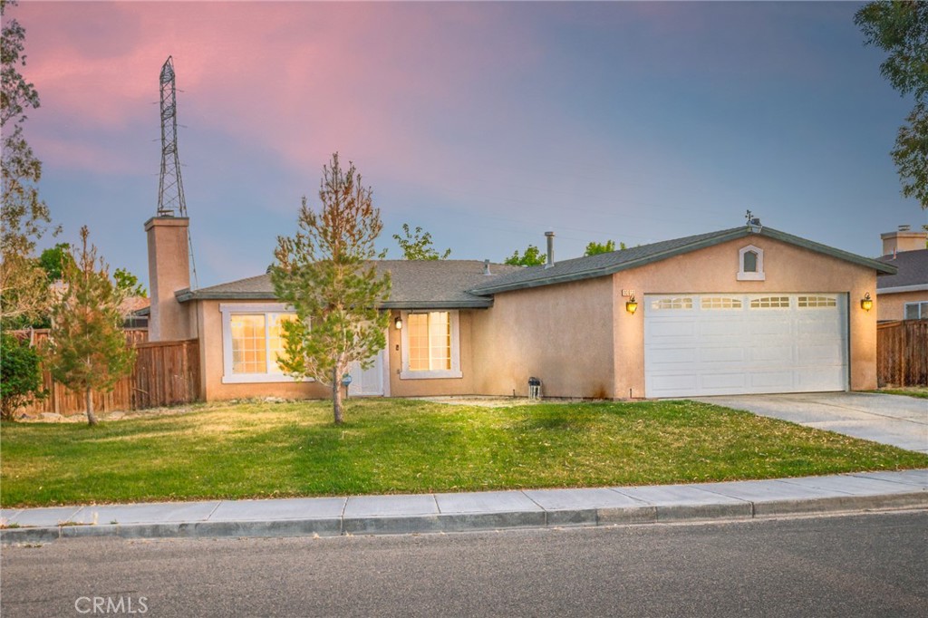 10611 Plainfield Property Photo 1