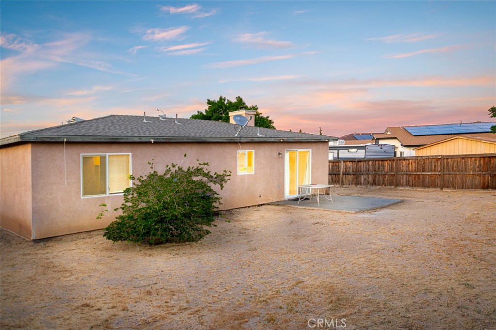 10611 Plainfield Property Photo 18