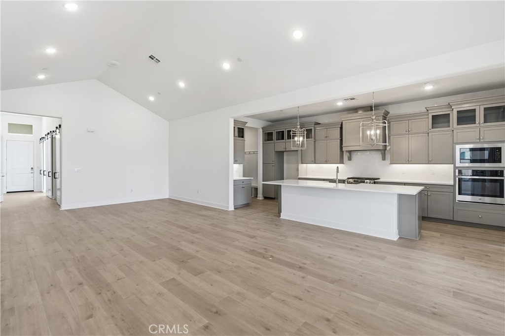 7141 Doheny Court Property Photo 6