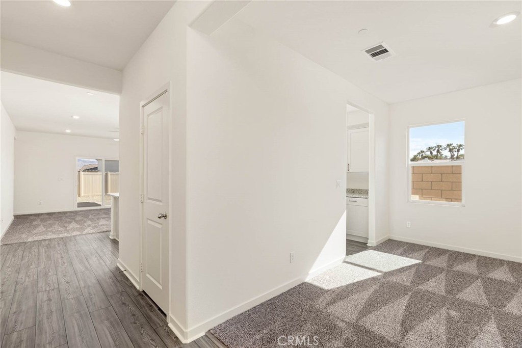 80555 Anacapa Drive Property Photo 3