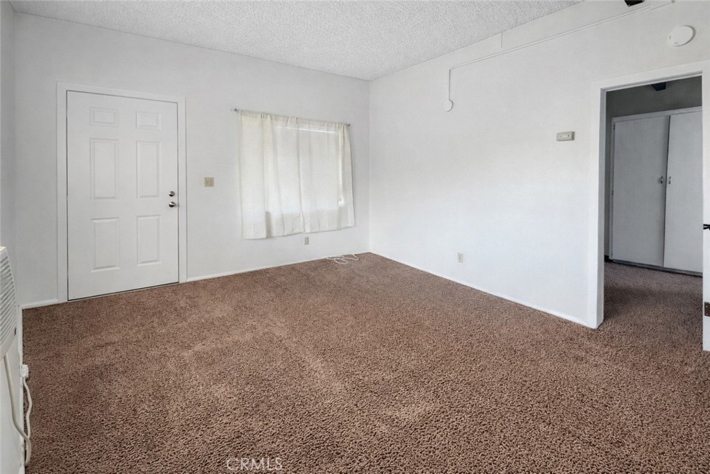 6450 Athol Property Photo 14