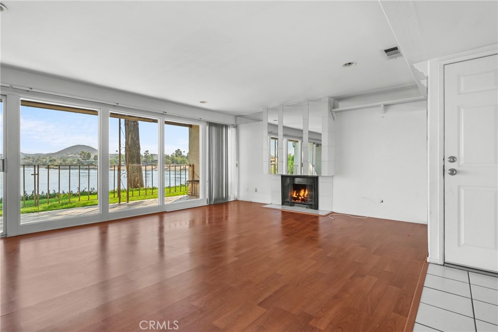 22054 Treasure Island Property Photo 7
