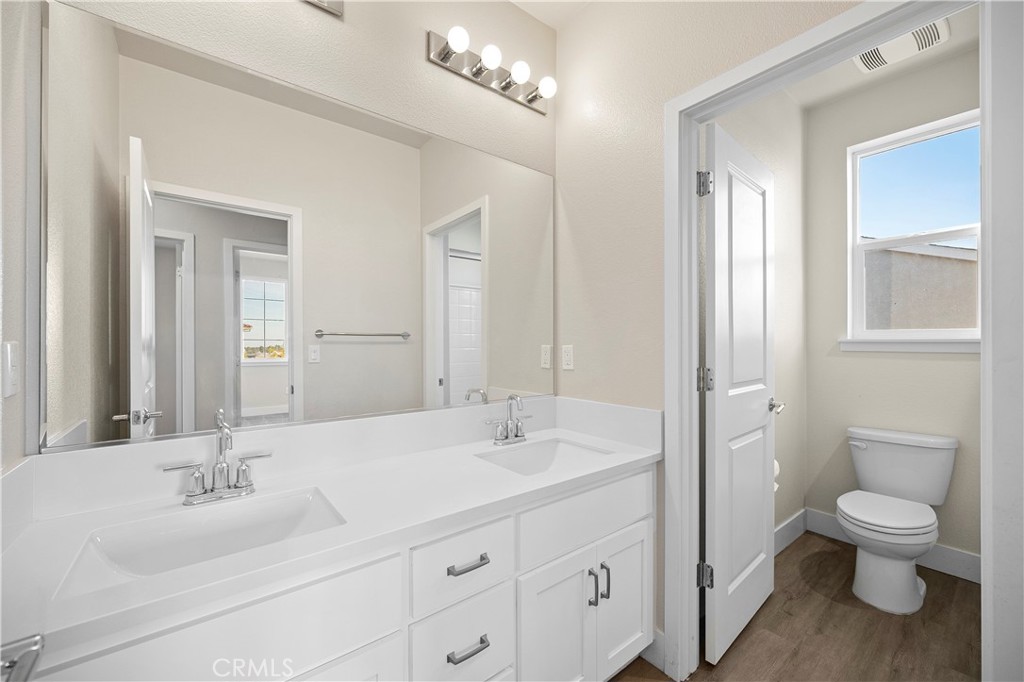 5541 Promontory Property Photo 12