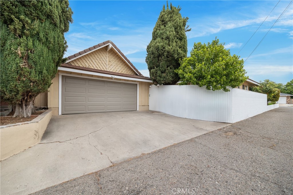 466 S Wellington Road Property Photo 29