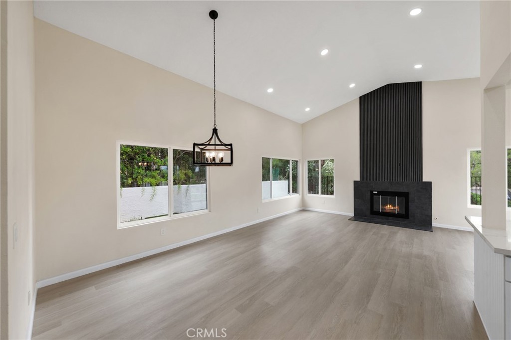 1723 Larkhaven Glen Property Photo 7