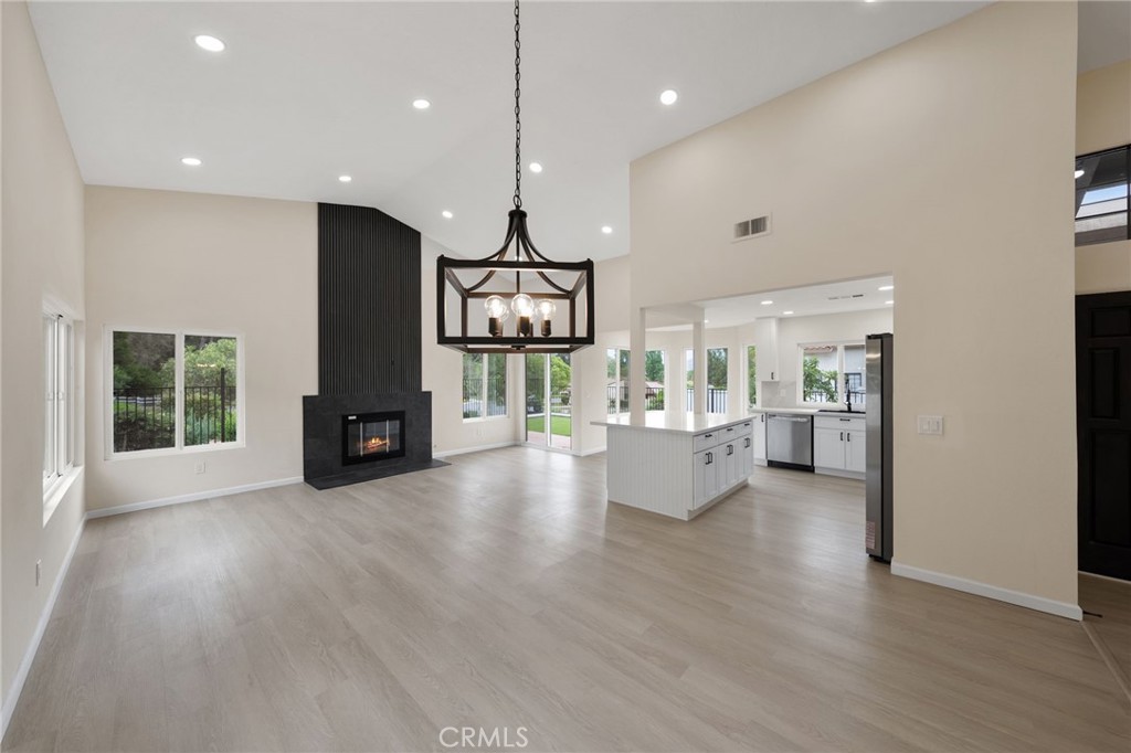 1723 Larkhaven Glen Property Photo 8