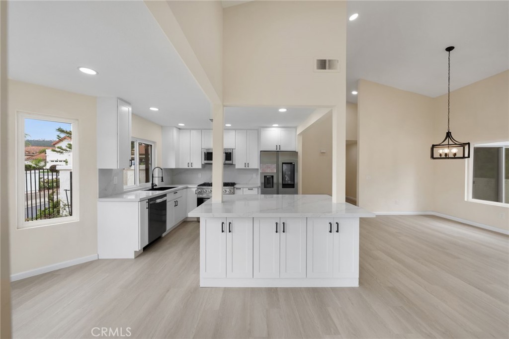 1723 Larkhaven Glen Property Photo 15