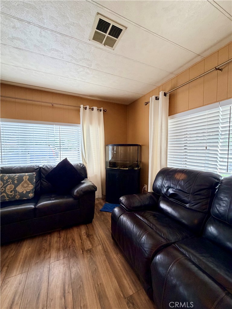 601 N Kirby 293 Property Photo 21