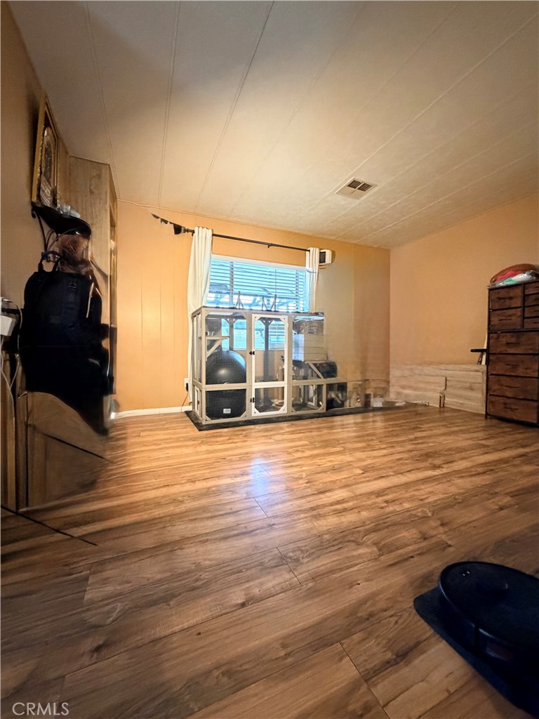 601 N Kirby 293 Property Photo 27