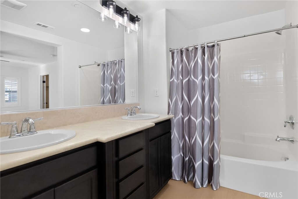 37406 Paseo Violeta Property Photo 13