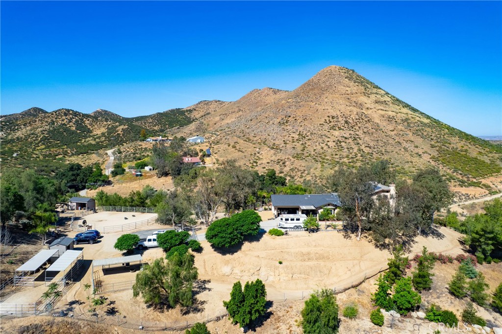 32360 Navajo Springs Property Photo 6