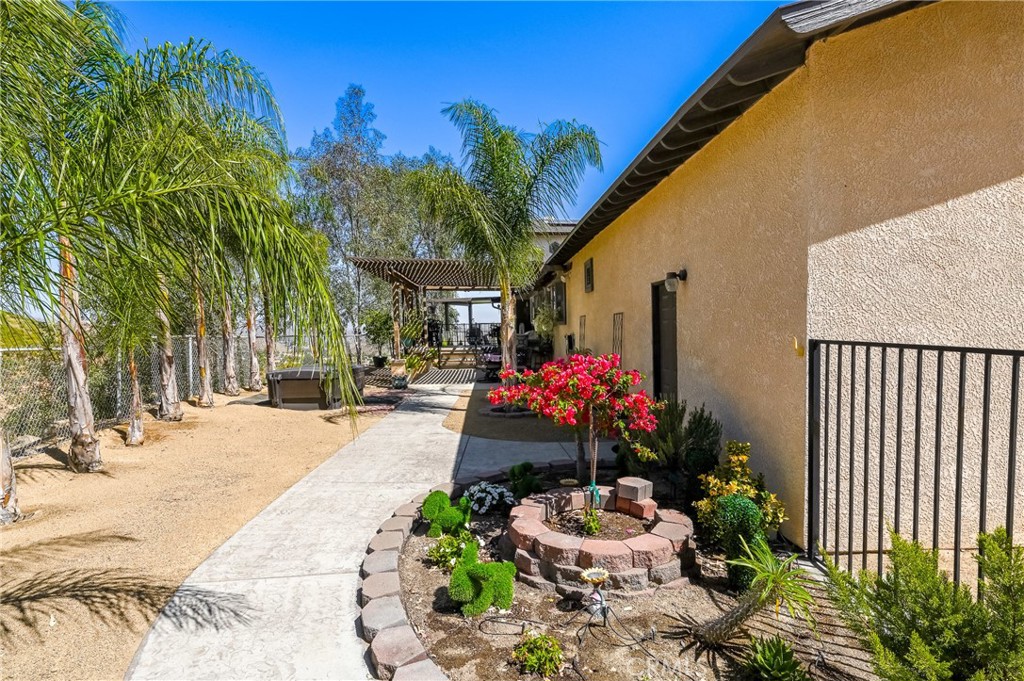 32360 Navajo Springs Property Photo 30
