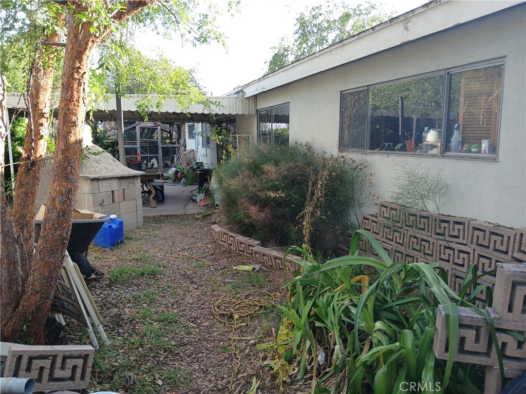 1662 Denver Property Photo 2