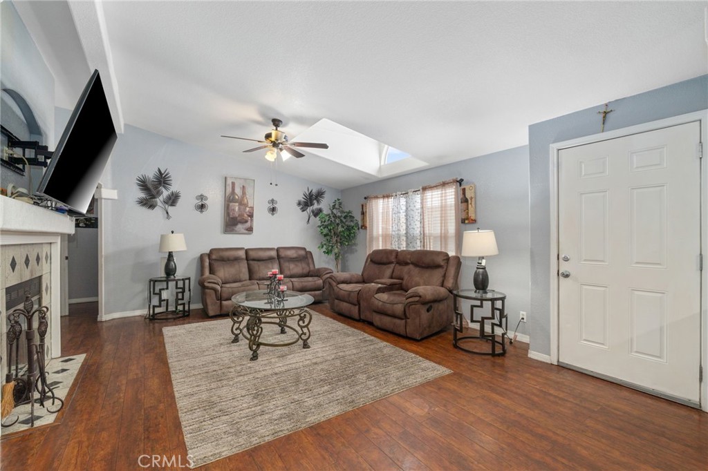 16860 Slover 54 Property Photo 7