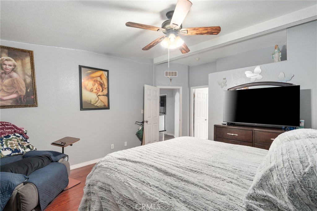 16860 Slover 54 Property Photo 21