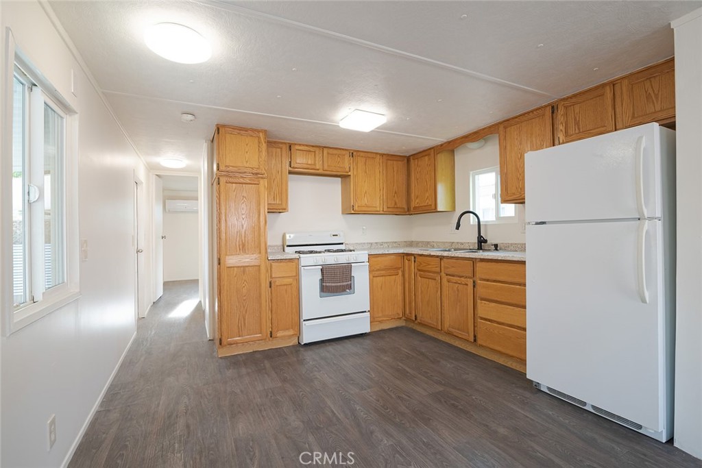 73 Alesandro A Property Photo 7