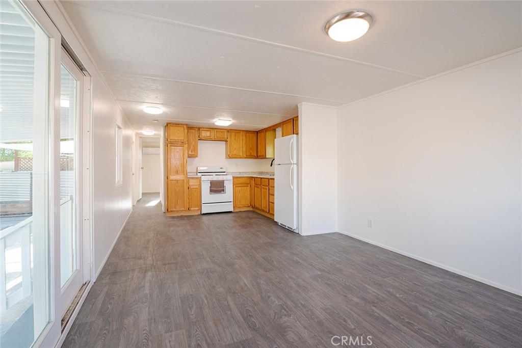 73 Alesandro A Property Photo 10