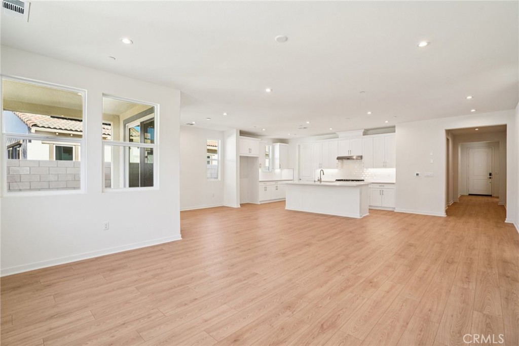 73564 Raphael Drive Property Photo 8