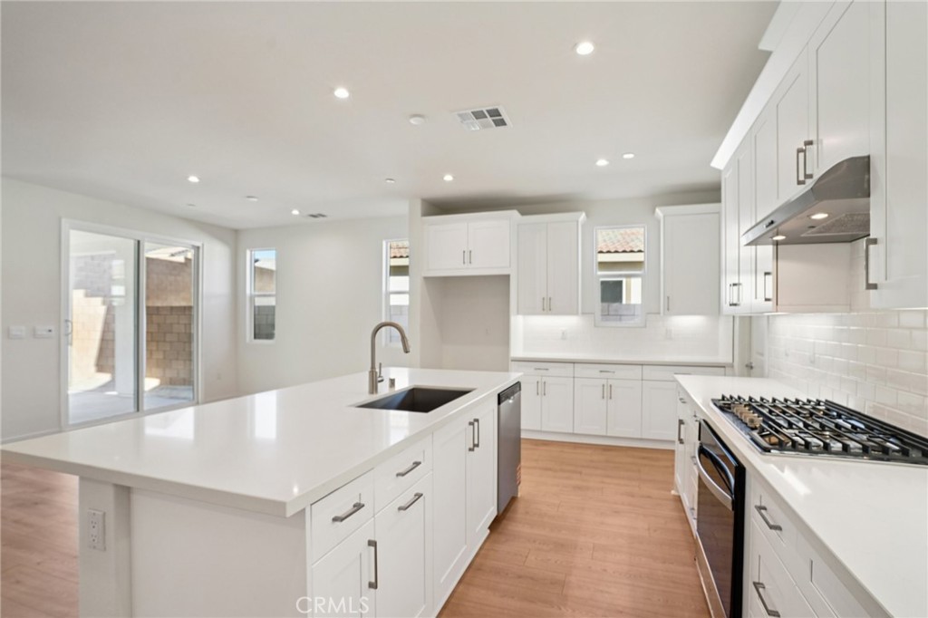 73564 Raphael Drive Property Photo 21