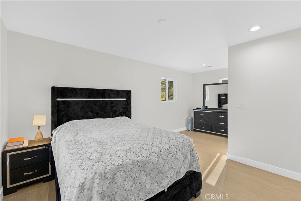 16897 Gunnerson Property Photo 11