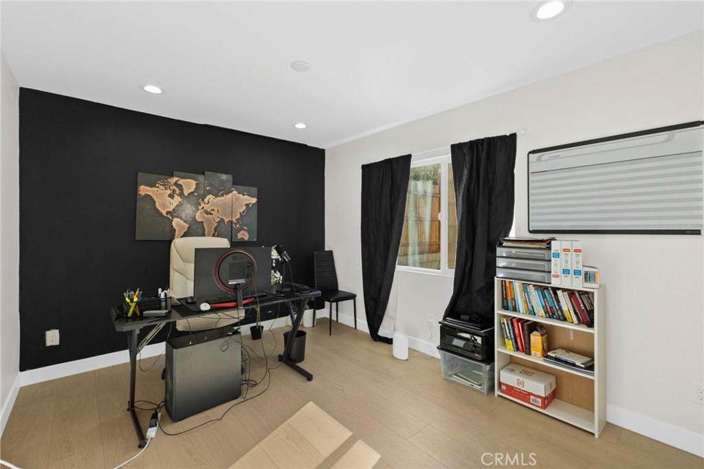 16897 Gunnerson Property Photo 29