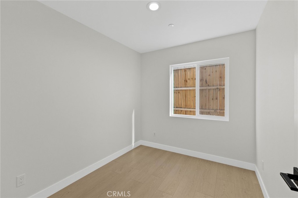 16897 Gunnerson Property Photo 34
