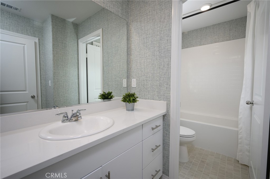 2433 Gunner Ridge Way Property Photo 15