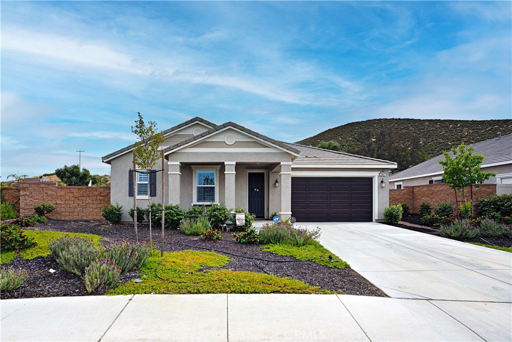 28427 Patches Dr Property Photo 1