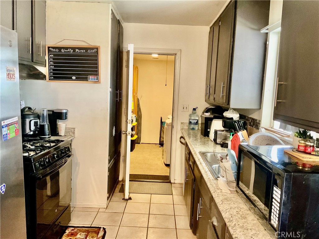 40238 Stetson Avenue Property Photo 4