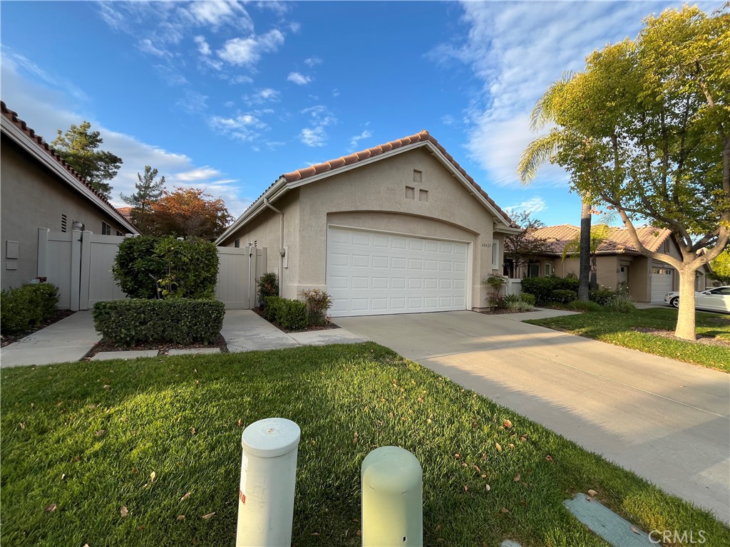 40429 Via Camposeco Property Photo 2
