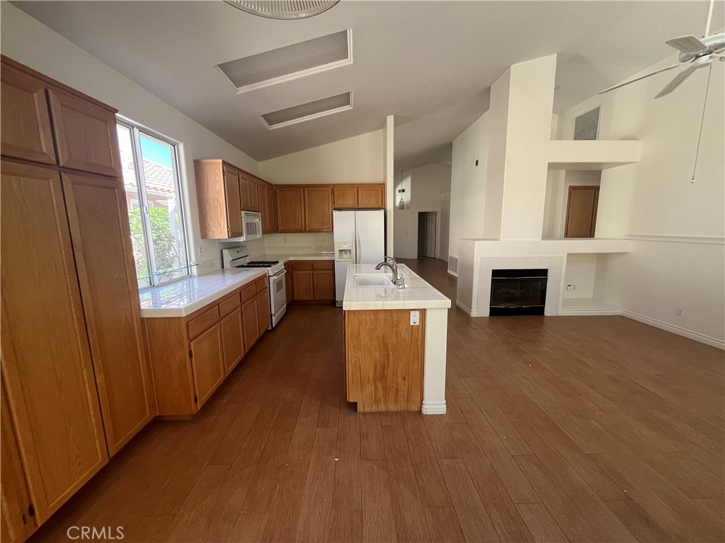 40429 Via Camposeco Property Photo 7